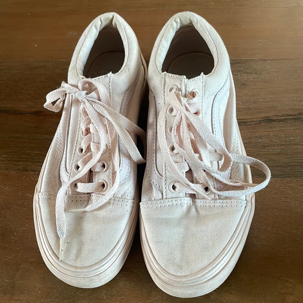 Vans - women’s 7